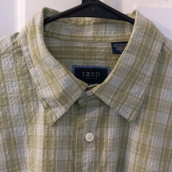 Izod Other - Izod Green Plaid Short Sleeve Shirt . Size L
